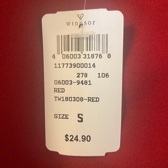 Cross Front Crop Top - Picture 3 of 3